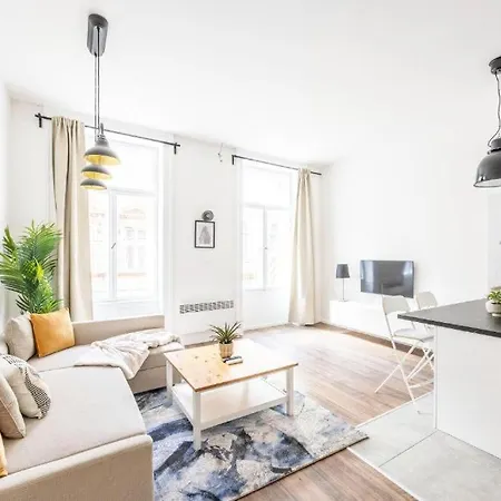 Stylish & Cozy Beze Dream In The Heart Of *