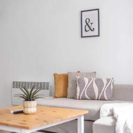 Lägenhet Stylish & Cozy Beze Dream In The Heart Of